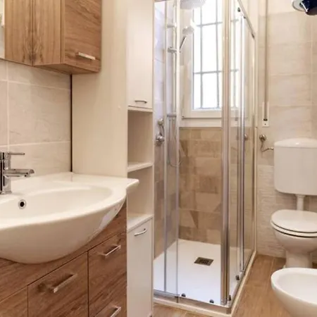 Casa 18 Fiera - Self Check In