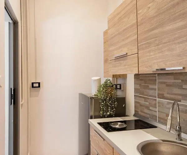 Casa 18 Fiera - Self Check In بيت ضيافة *