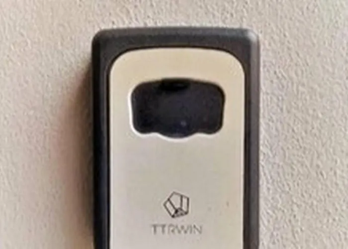 Casa 18 Fiera - Self Check In *